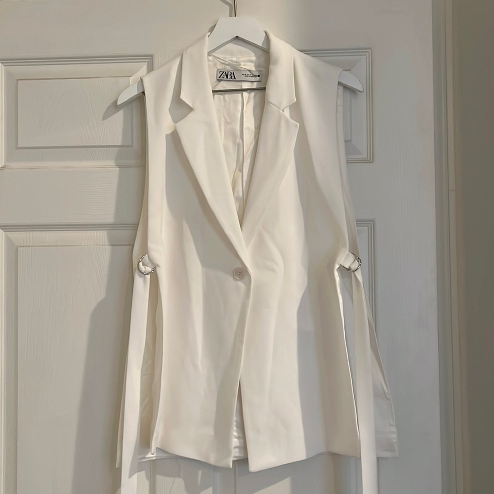 Zara vest